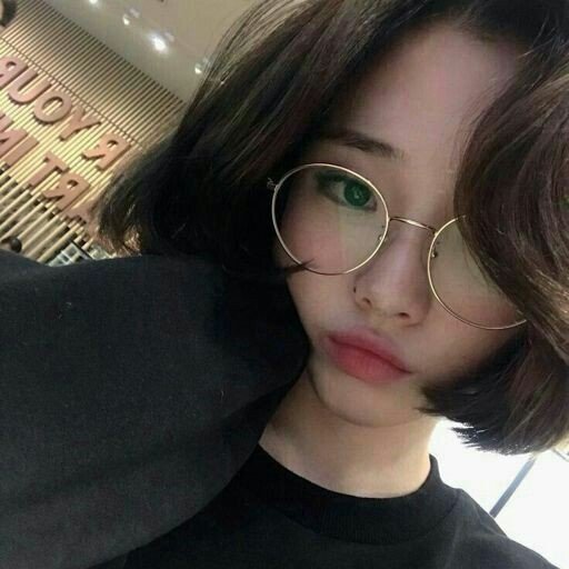 anime style Korean girl DP