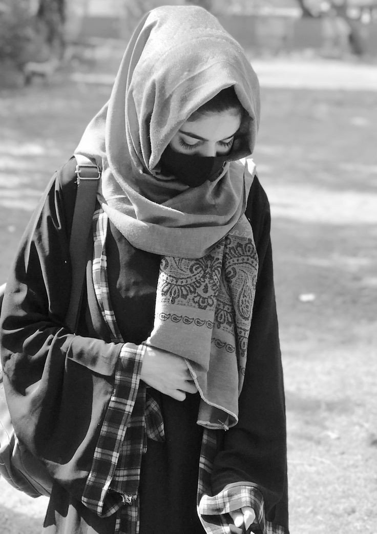 best hijab DP for girls