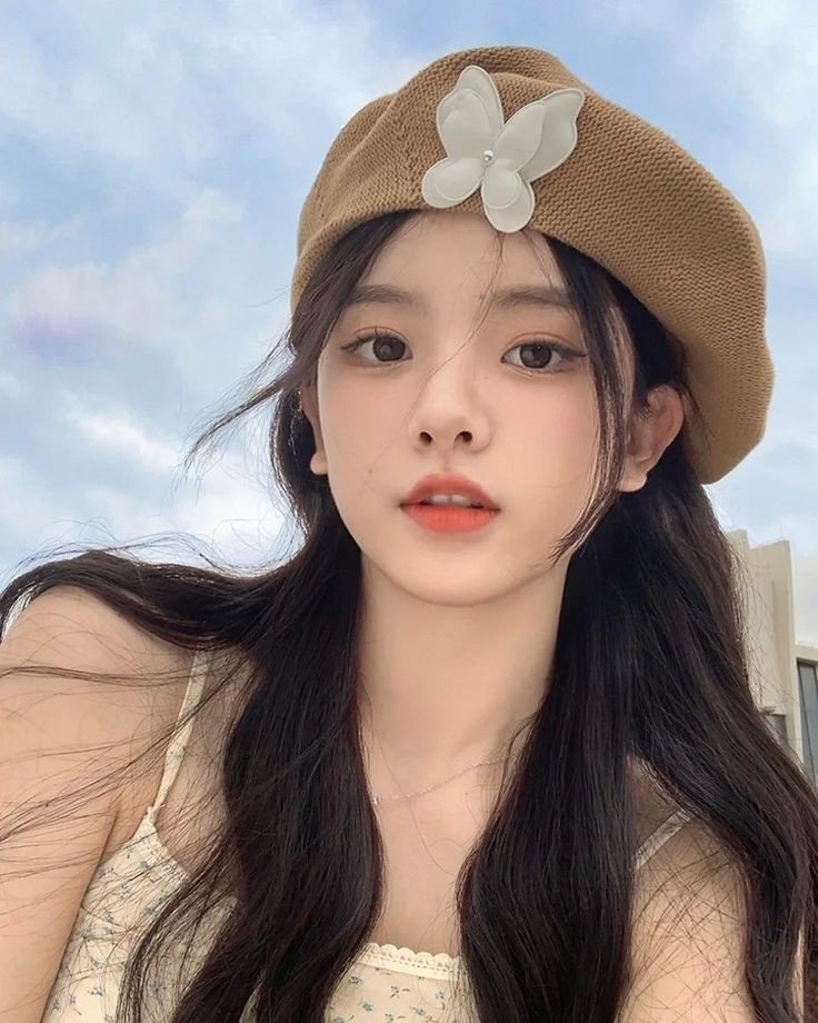 stylish Korean girl DP