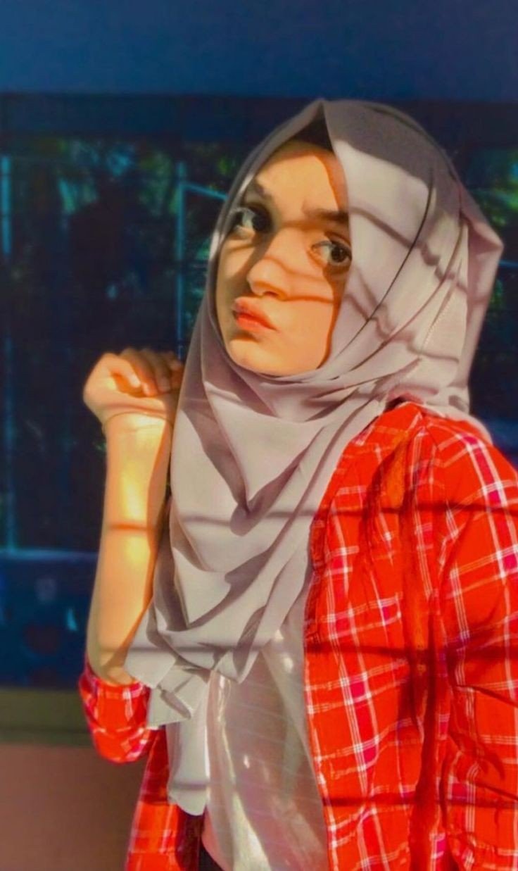 stylish hijab girl DP