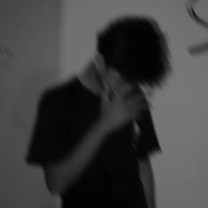 blur boy DP with attitude